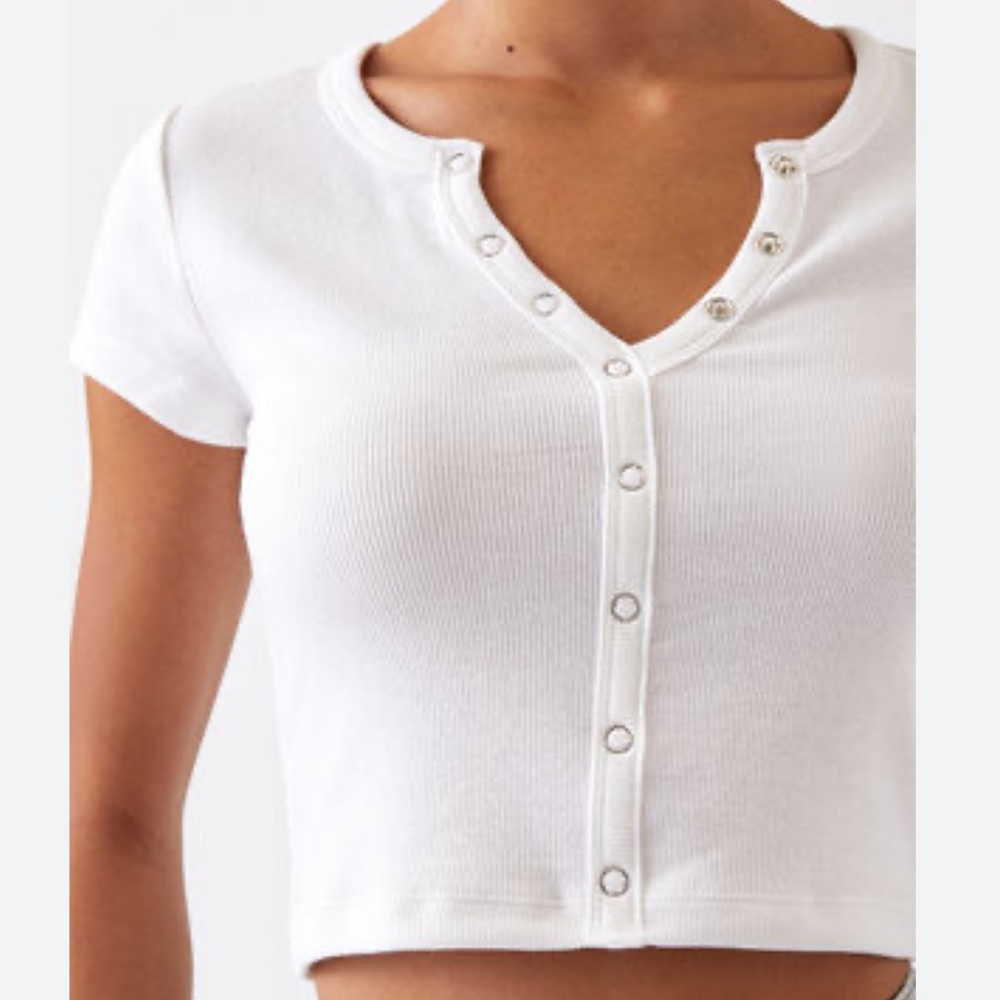Pacsun - White Me To We So Peachy Snap Short Sleeve Cropped Shirt